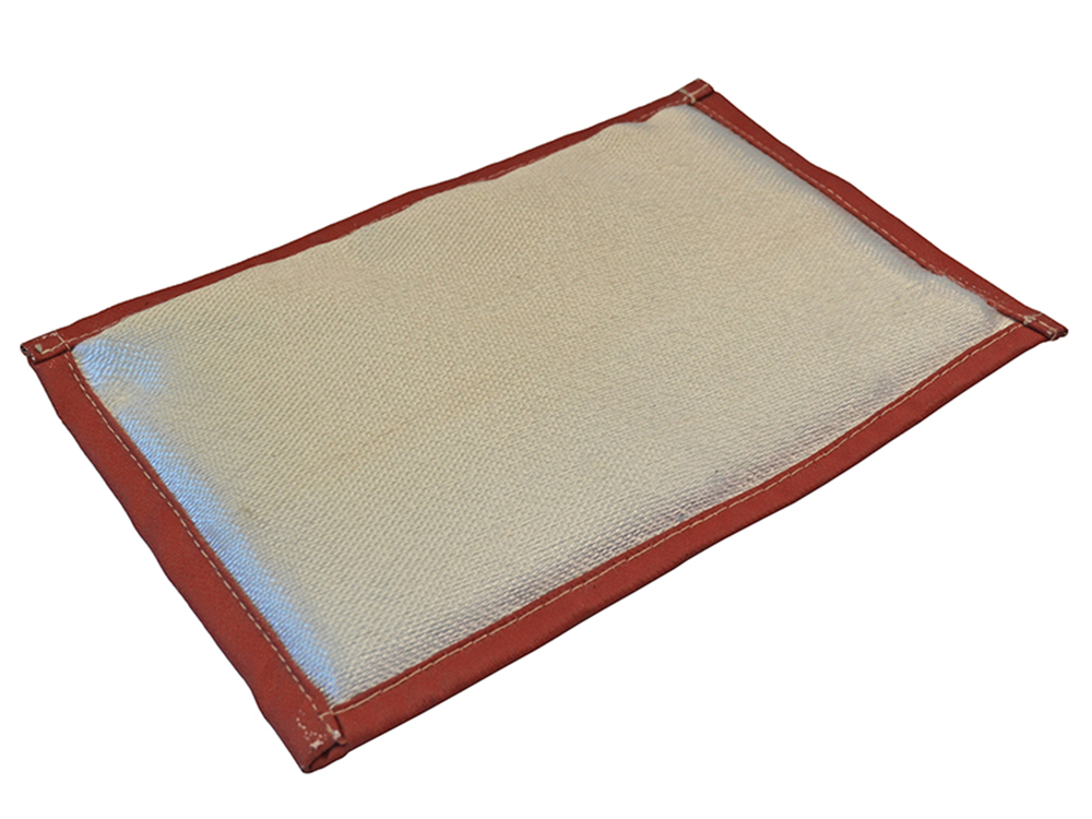 Faithfull FAIGZSOLPAD Plumber's Soldering Pad 195 x 300mm |