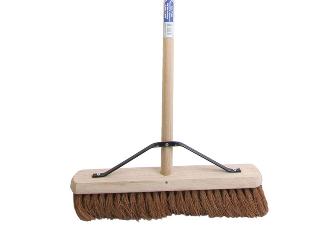 Faithfull FAIBRCOCO18H Broom Soft Coco 45cm (18in) + Handle & Stay |