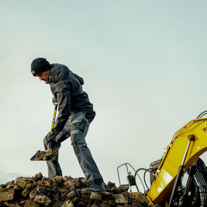 JCB JCBSM2T01 Site Shovel Tapered Mouth Site Master Contractor Shovel Professional Building Shovel