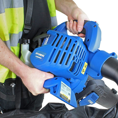 Hyundai HYBV2600X Petrol Leaf Blower 26cc 2-Stroke 3 in 1 Garden Vac