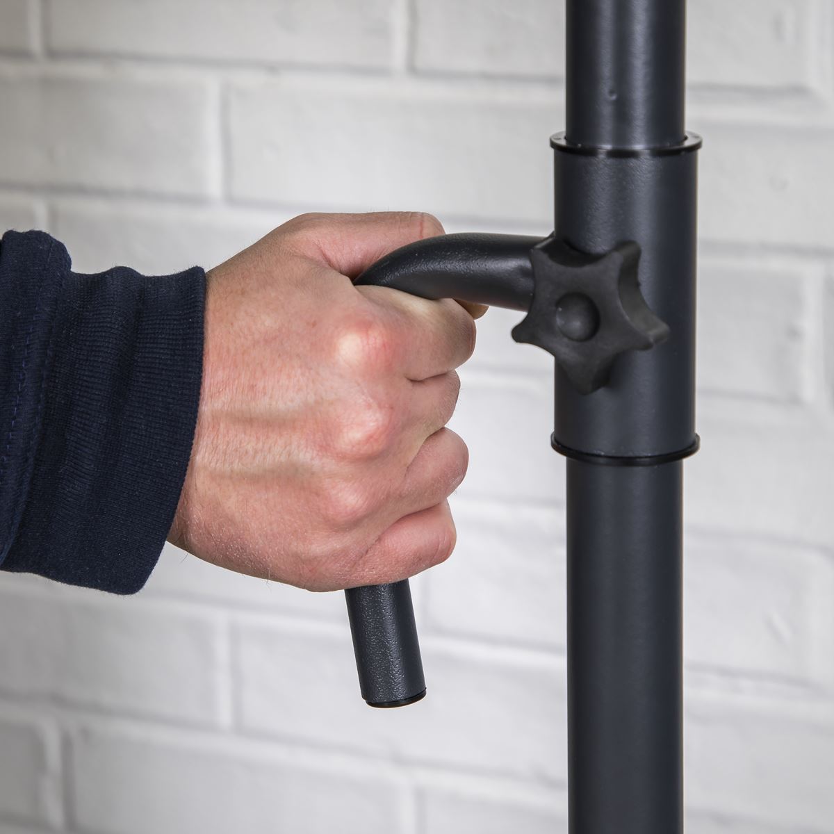 Sealey IRCT Tripod Stand for IR Heaters | Folding, Adjustable | Durable powder coated construction. | Fold out legs give large (Ø1100mm) footprint for