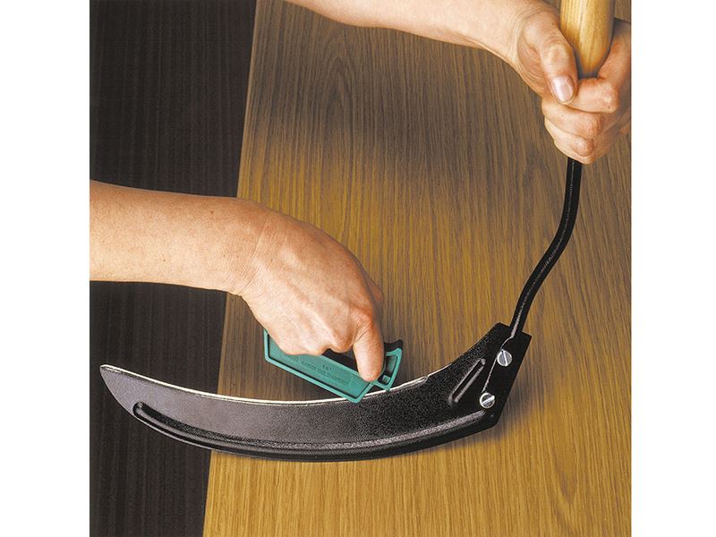 Multi-Sharp� 1501 Multi-Sharp� MS1501 4- in-1 Garden Tool Sharpener
