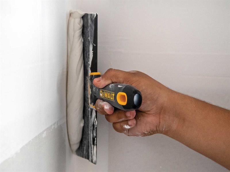 DEWALTDrywall EU2-136 Soft Grip Taping Knife 250mm (10in)