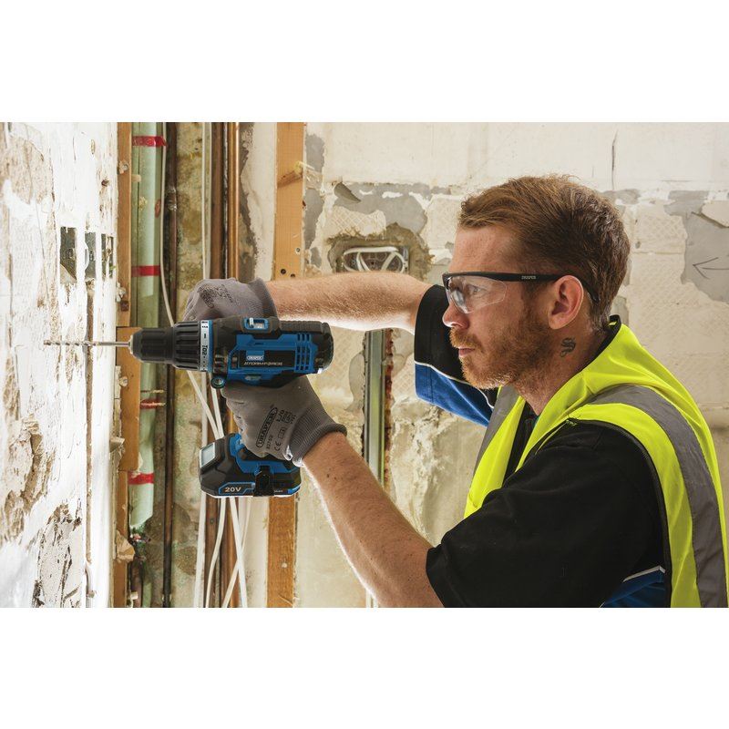 89523 Draper Storm Force Storm Force 20V Combi Drill, 2 x 2.0Ah Batteries, 1 x Charge Charger 20V Storm Force Power Interchange Range Professional T