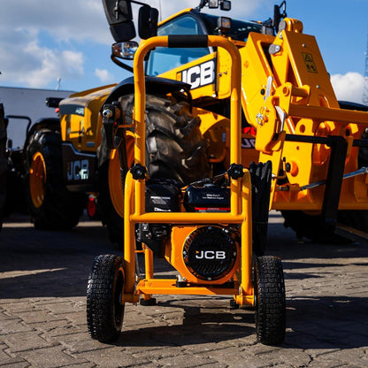 JCB Petrol Pressure Washer 4000 PSI 276 Bar 15HP Triplex AR Pump