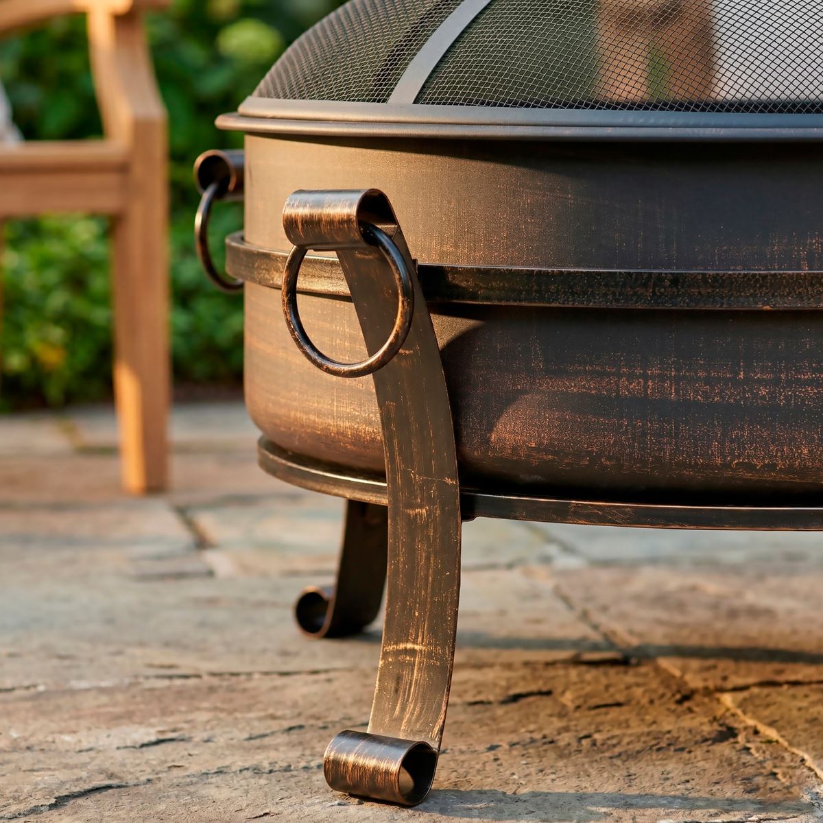 Dellonda DG237 Deluxe 2-in-1 Outdoor Fire Pit/Coffee Table with Drawstring Cover 93cm Antique Bronze Effect | Water Resistant, Drawstring, Safety