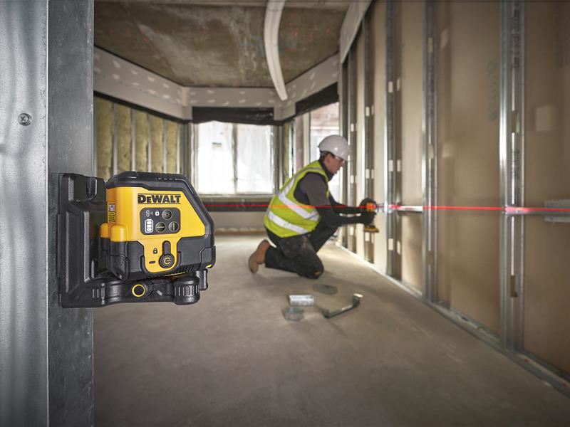 DeWalt Power Tools DCLE14201RB USB-C Rechargeable Cross Line Red Beam Laser