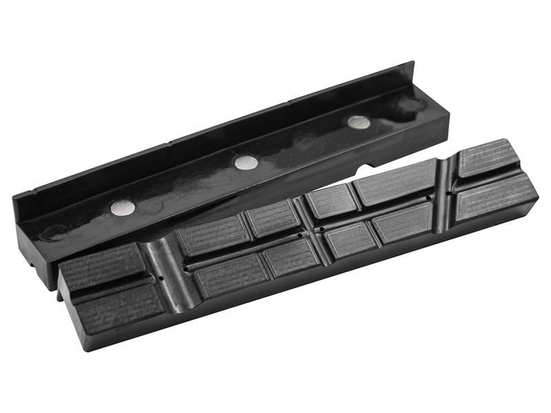 Faithfull FAIMAGVJ200 Magnetic Plastic Vice Jaws 200mm (8in) |