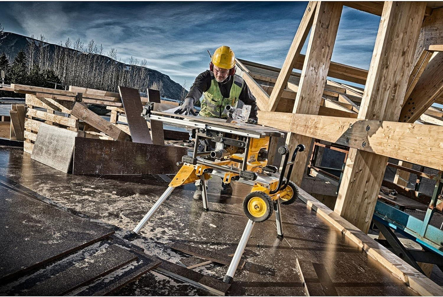 DEWALT 54V XR FlexVolt Table Saw 210mm Brushless 2x2Ah DCS7485T2-GB