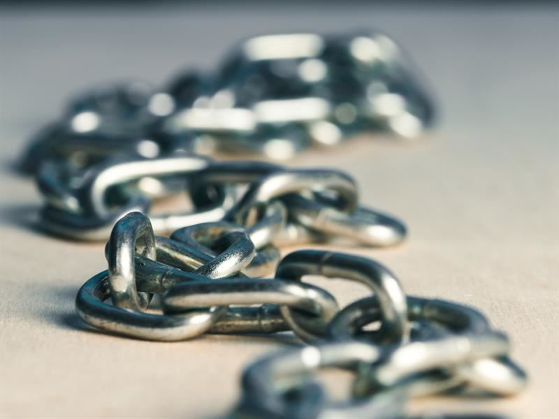 Faithfull FAICHCUT60Z Zinc Plated Chain 6mm x 2.5m - Max Load 250kg |