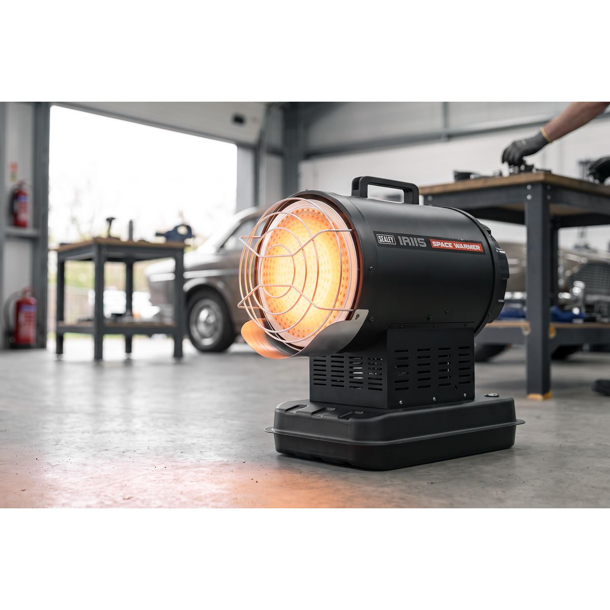 Sealey IR115 Infrared Space Warmer Kerosene/Diesel Heater 51,000Btu/hr | 51,182Btu/hr(15kW), 230V - 0.6A, Thermostat, Overheat Protection, Tip-Over