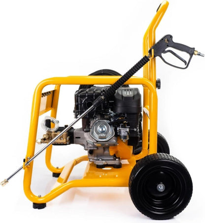 JCB Petrol Pressure Washer 4000 PSI 276 Bar 15HP Triplex AR Pump