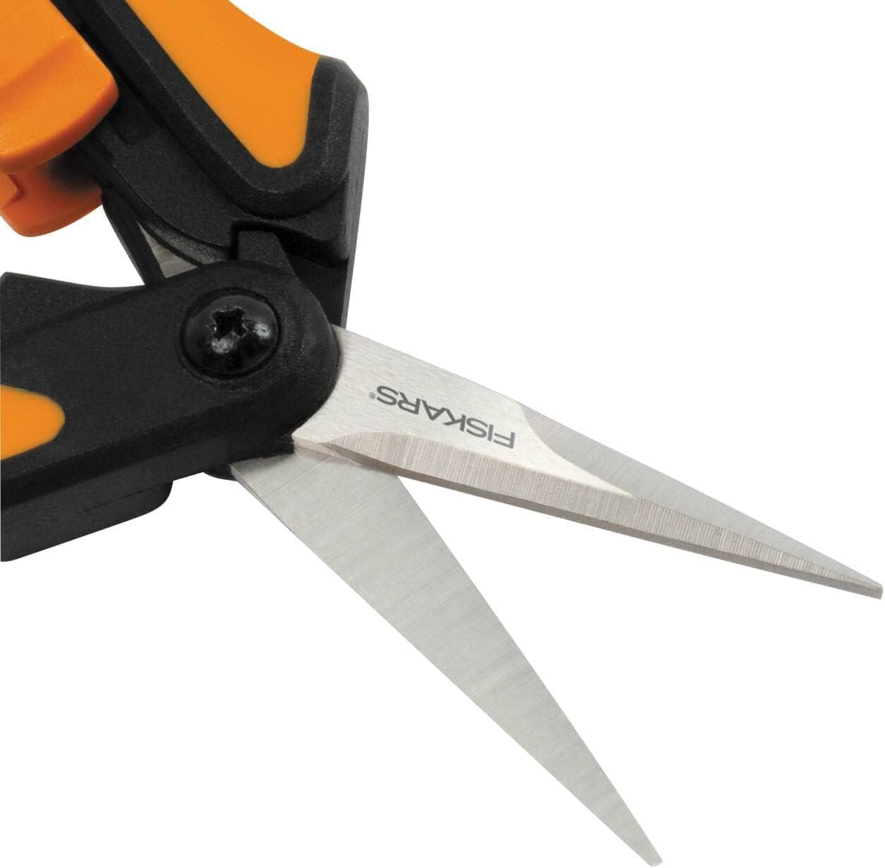 Fiskars 1051600 Solid SP13 Microtip Pruning Snips Garden Scissors