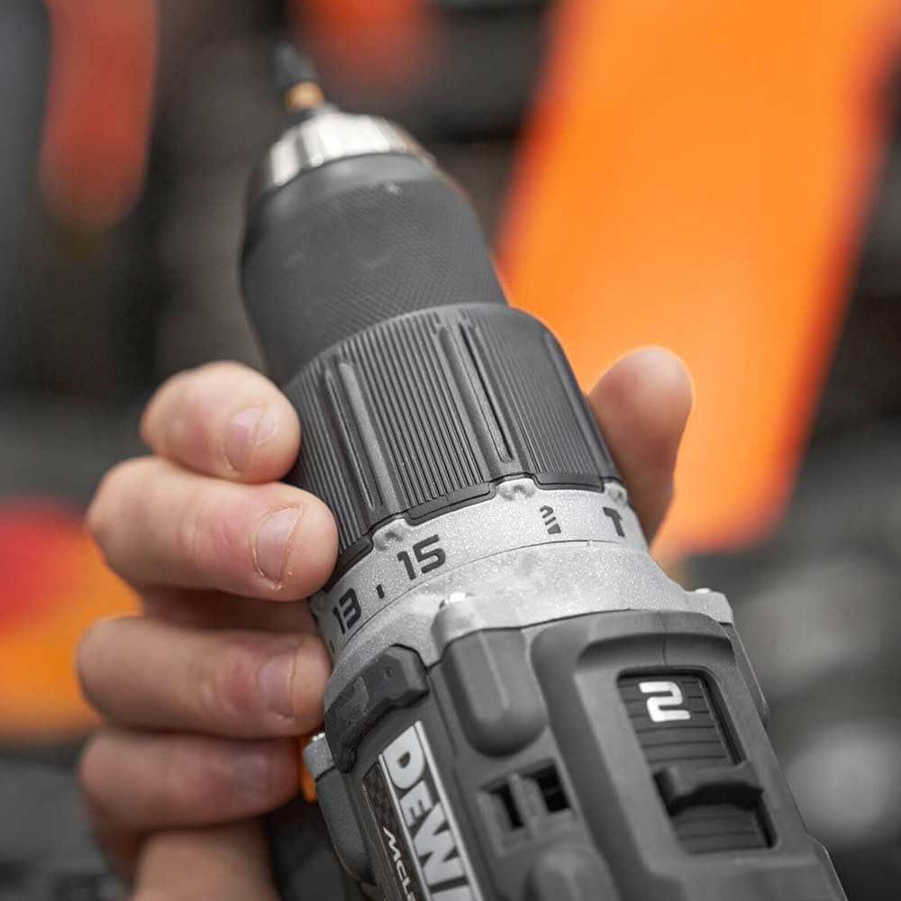 DeWalt McLaren XR Brushless Combi Drill 18V 2x5Ah Li-ion Kit F1 Edition