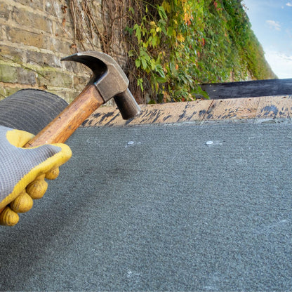 IKO Shed Roofing Felt Roll – Waterproof Bitumen Mineral Roof Felt for Garden Sheds, Garages & Outbuildings – Black Heavy Duty Roofing Material