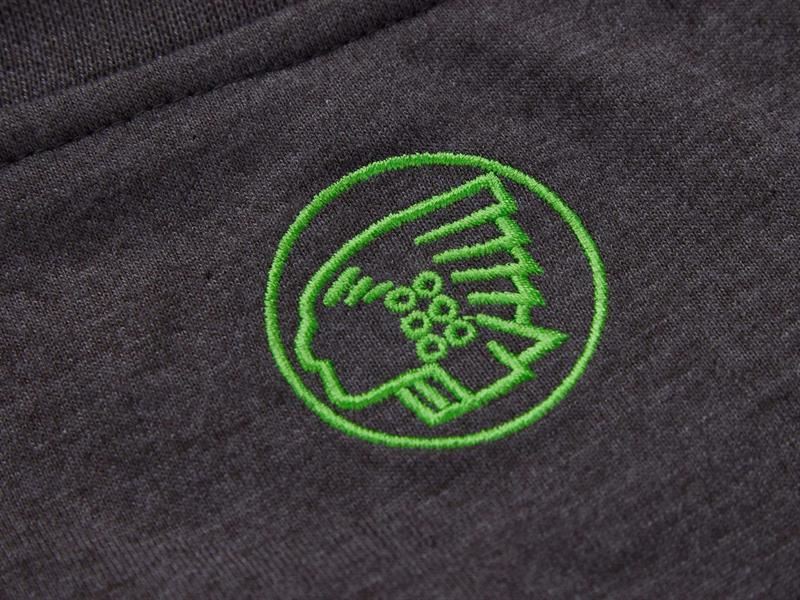 APA Vancouver Charcoal Grey T-Shirt - XL (44/46in)