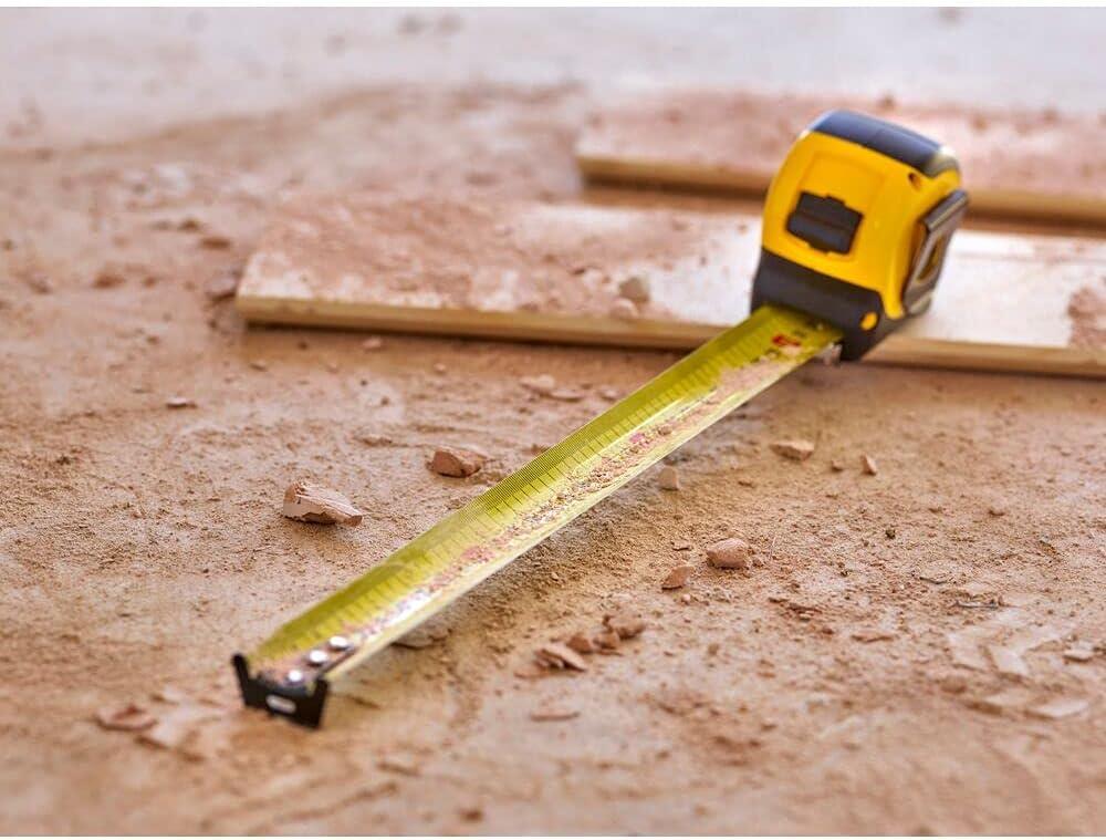Stanley 0-33-719 FatMax BladeArmor Tape Measure 5m x 32mm Heavy Duty Professional Measuring Tape with Blade Protection and Locking Mechanism