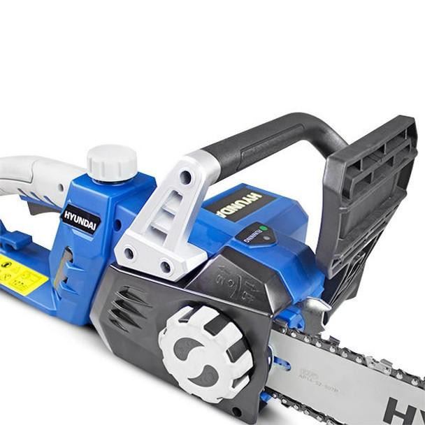 Hyundai HYC1600E Electric Chainsaw 1600W 14in 35cm Bar 13m/s Chain 230V Corded Garden Saw Tree Log Cutting Garden Saw