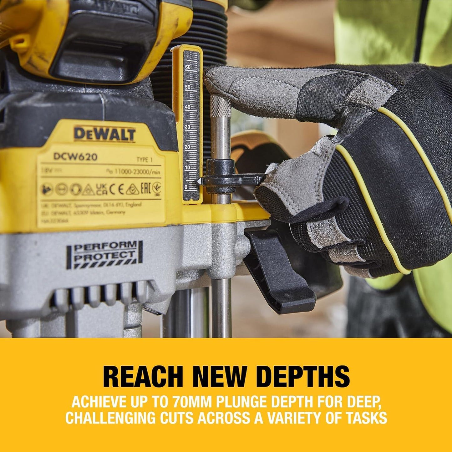 DEWALT 18V XR 1/2in Plunge Router Brushless 2x5Ah POWERSTACK DCW620H2