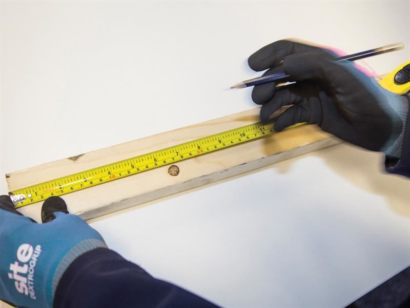 BlueSpotTools 33012 Tape 5m (12 Piece Display)