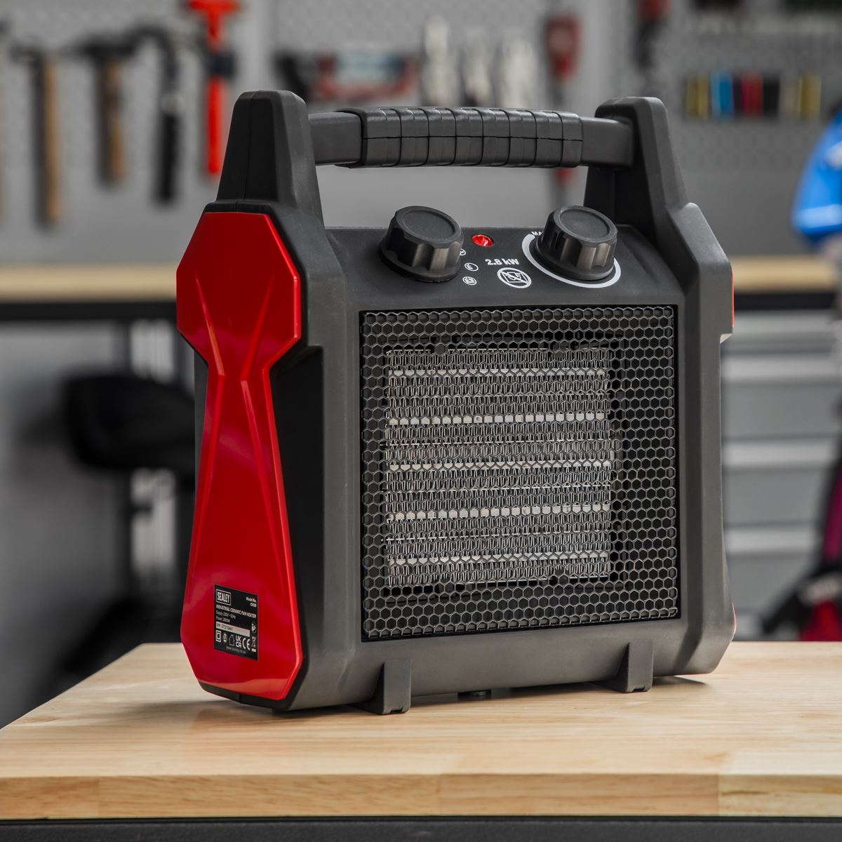 Sealey CH28 Industrial Ceramic Fan Heater 2800W/230V | 0-2800W, 220-240V~ 50Hz, Thermostat, Overheat Protection | Portable industrial heater with two