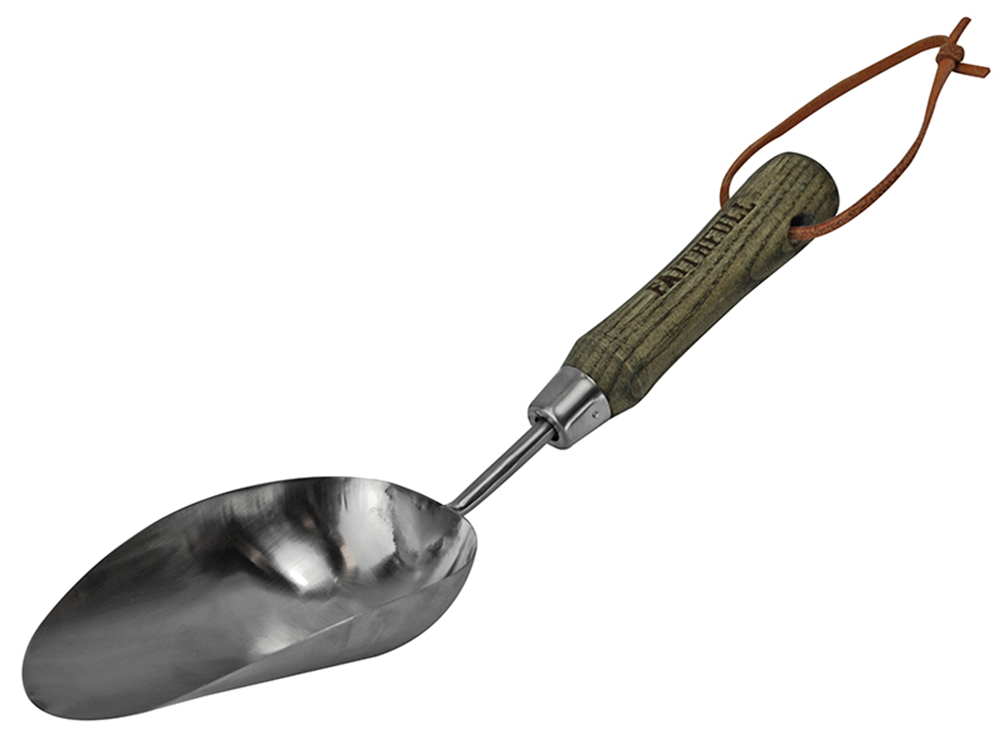Faithfull FAIPRESHSCOP Prestige Stainless Steel Hand Scoop Ash Handle |