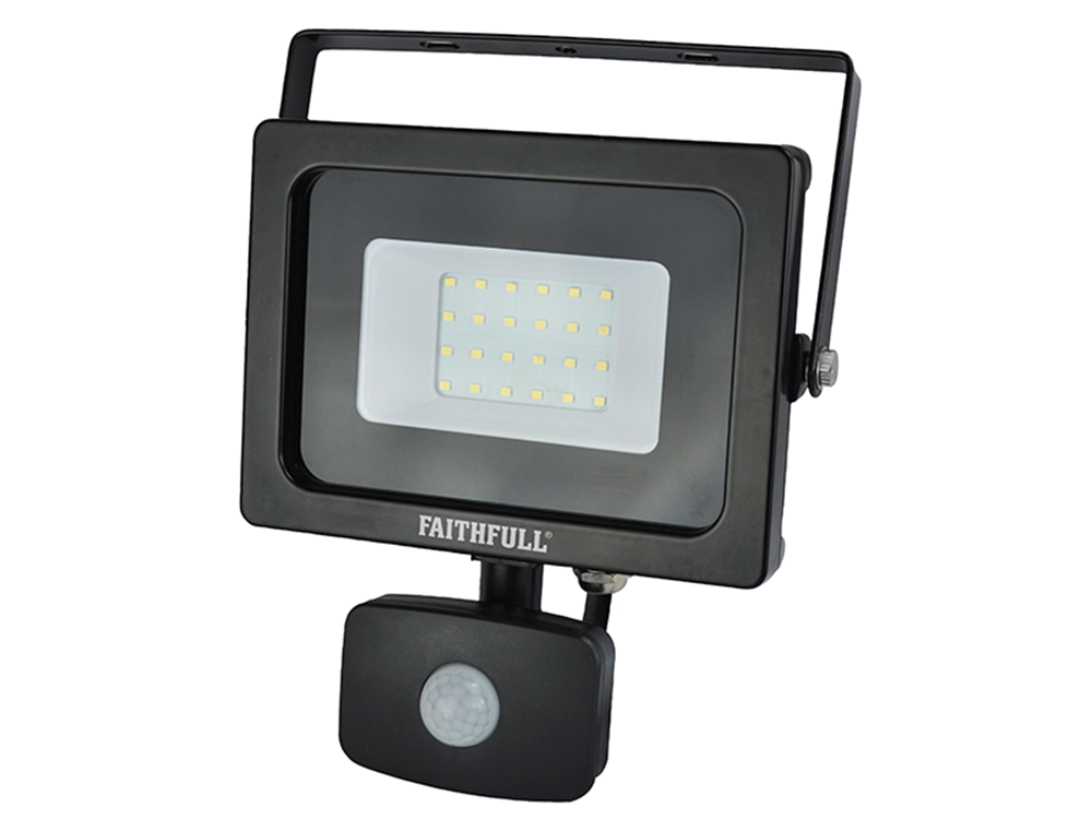 Faithfull Power Plus FPPSLWM20S SMD LED Security Light with PIR 20W 1600 Lumen 240V |