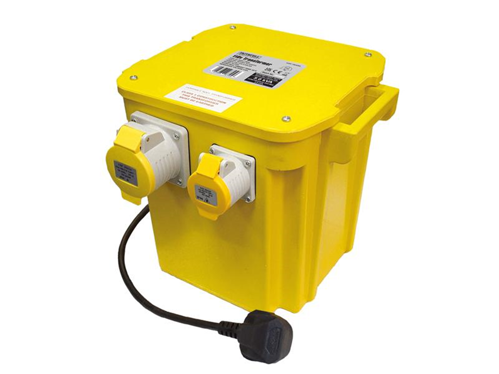 Faithfull Power Plus FPPTRAN5 Transformer 5kVA Triple Outlet |