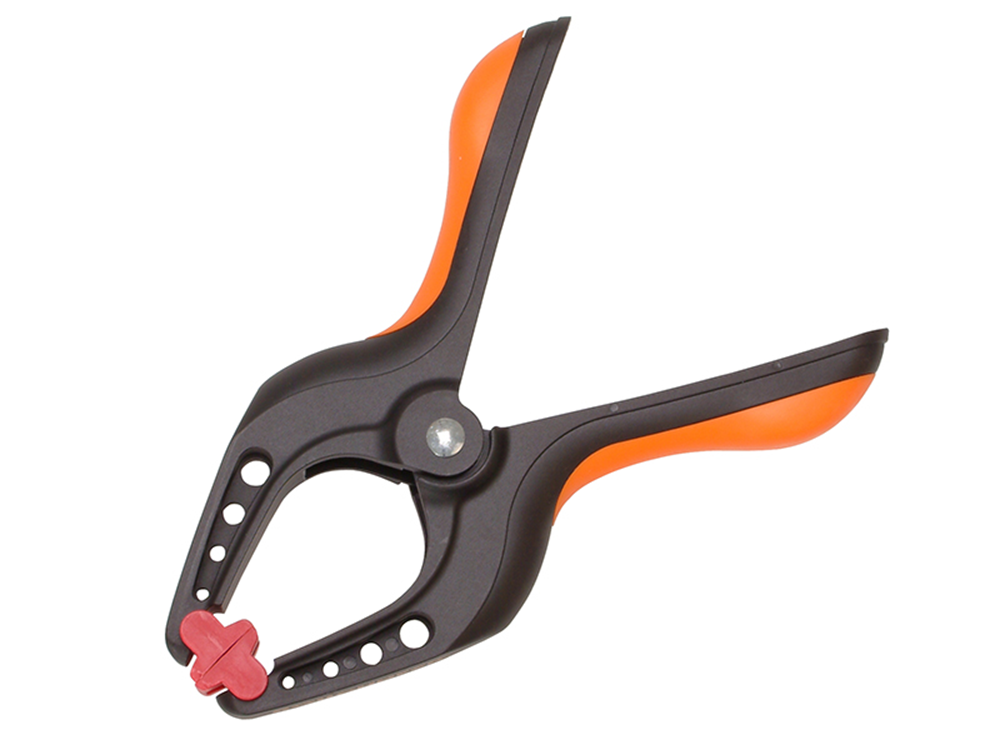 Roughneck ROU38333 Heavy-Duty Spring Clamp 75mm (3in) |