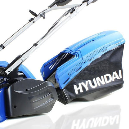Hyundai HYM530SPR Petrol Lawn Mower 53cm 21in 196cc Self Propelled Rear Roller 70L 21"/53cm Garden Mower Garden Grass Cutting