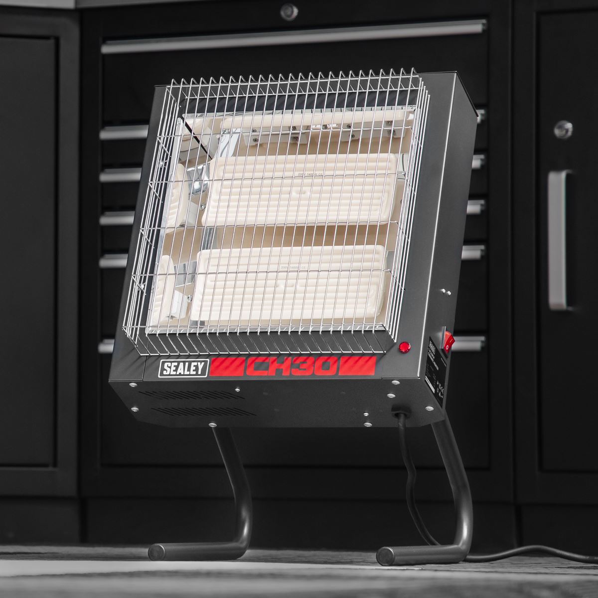 Sealey CH30 Ceramic Heater 1.4/2.8kW 230V | 1400/2800W, 230V - 13A, Thermostat, Timer, Adjustable | Powder coated metal construction with two ceramic