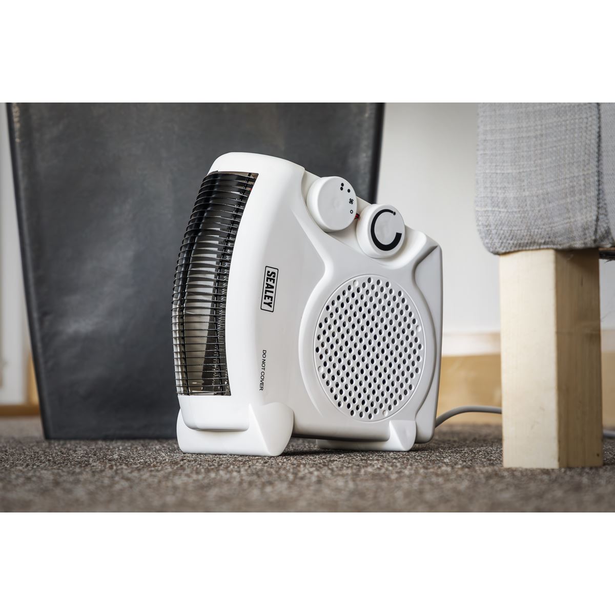 Sealey FH2010 Fan Heater with 2 Heat Settings & Thermostat 2000W/230V | 1000/2000W, Thermostat, Tip-Over Switch | Tough composite case with integral