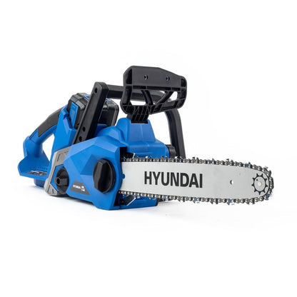 Hyundai HYC40LI Cordless Chainsaw 40V 2.5Ah 14in 35cm Bar 17m/s Battery & Charger Li-Ion Garden Saw Tree Log Cutting Garden Saw