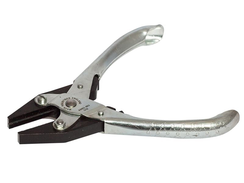 Maun 4860-160 Flat Nose Pliers Serrated Jaw 160mm (6.1/4in)