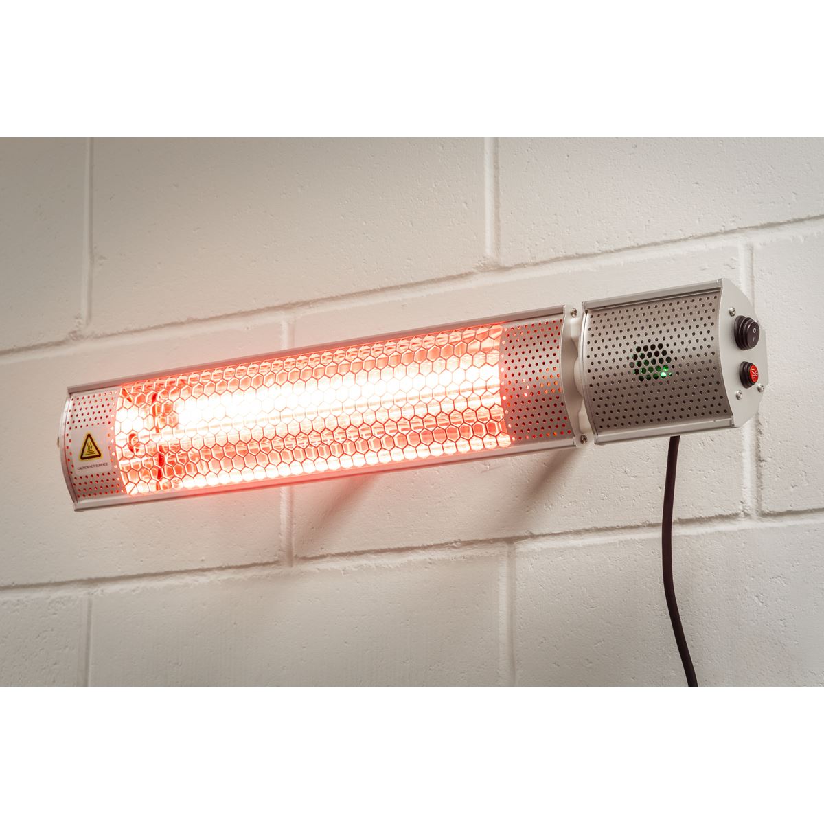 Sealey IWMH2000R High Efficiency Wall Mounting Infrared Short Wave Heater 2000W | 1000/2000W, 230V, Remote Control, Tip-Over Switch