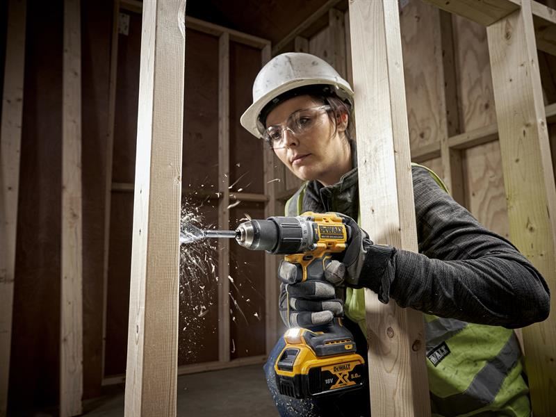 DeWalt DCD805P2T XR BL G3 Combi 18V 2 x 5.0Ah Li-ion