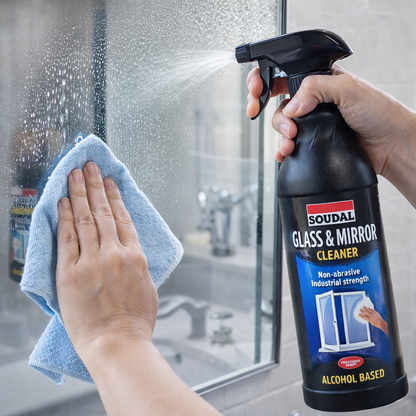 Soudal Glass & Mirror Cleaner 1 Litre Streak Free Window Cleaning Spray