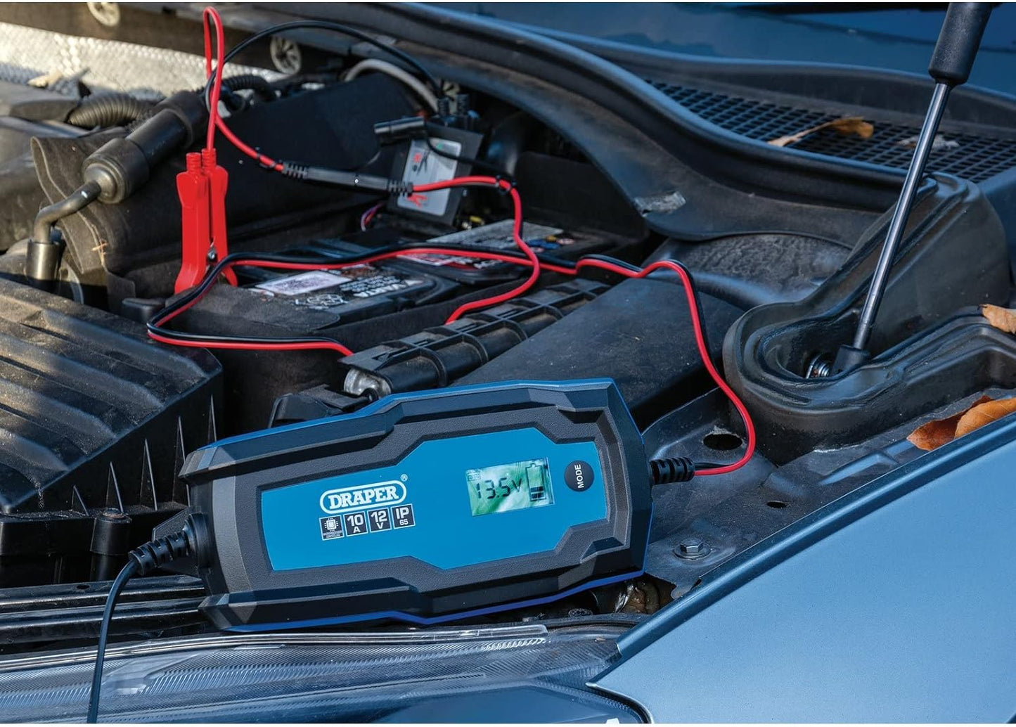 DRAPER 53491 - 6/12V Smart Charger and Battery Maintainer, 10A