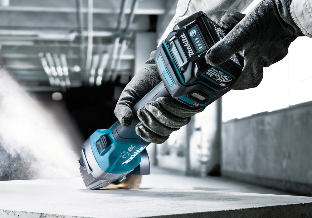 Makita GA004GZ 40v Max XGT 115mm Brushless Angle Grinder Bare Unit