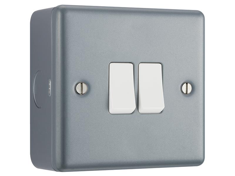 Masterplug MC542-01 Metal Clad 2-Gang 2-Way Light Switch