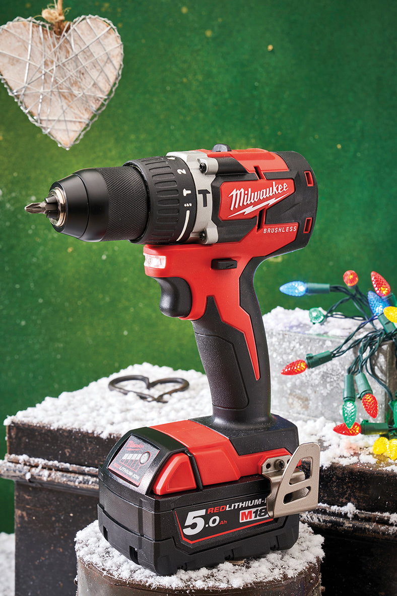 Milwaukee M18 CBLPD Brushless Combi Drill 18V 1 x 5.0Ah Li-ion