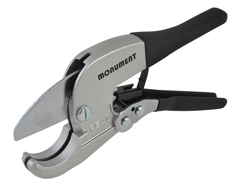 Monument 2645T 2645T Ratchet Action Plastic Pipe Cutter 42mm